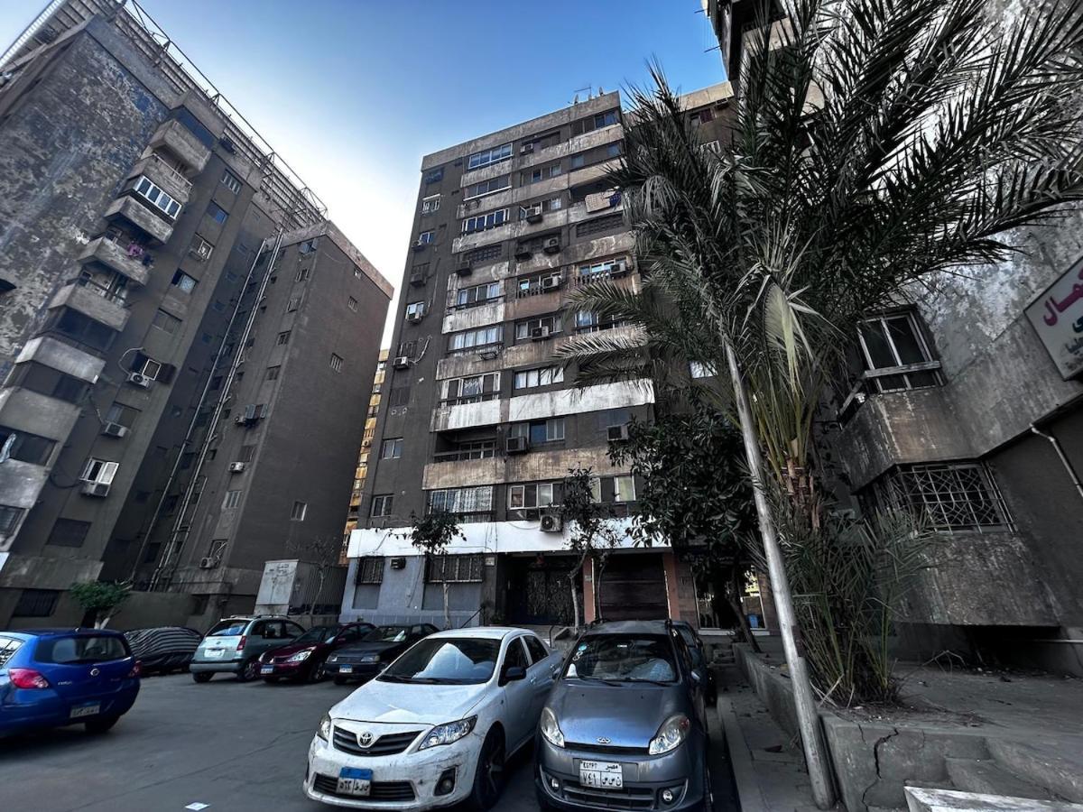 Stylish 2br, Near Downtown *