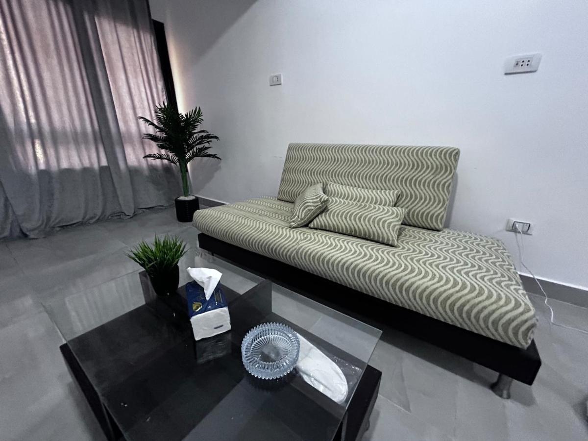 Stylish 2br, Near Downtown